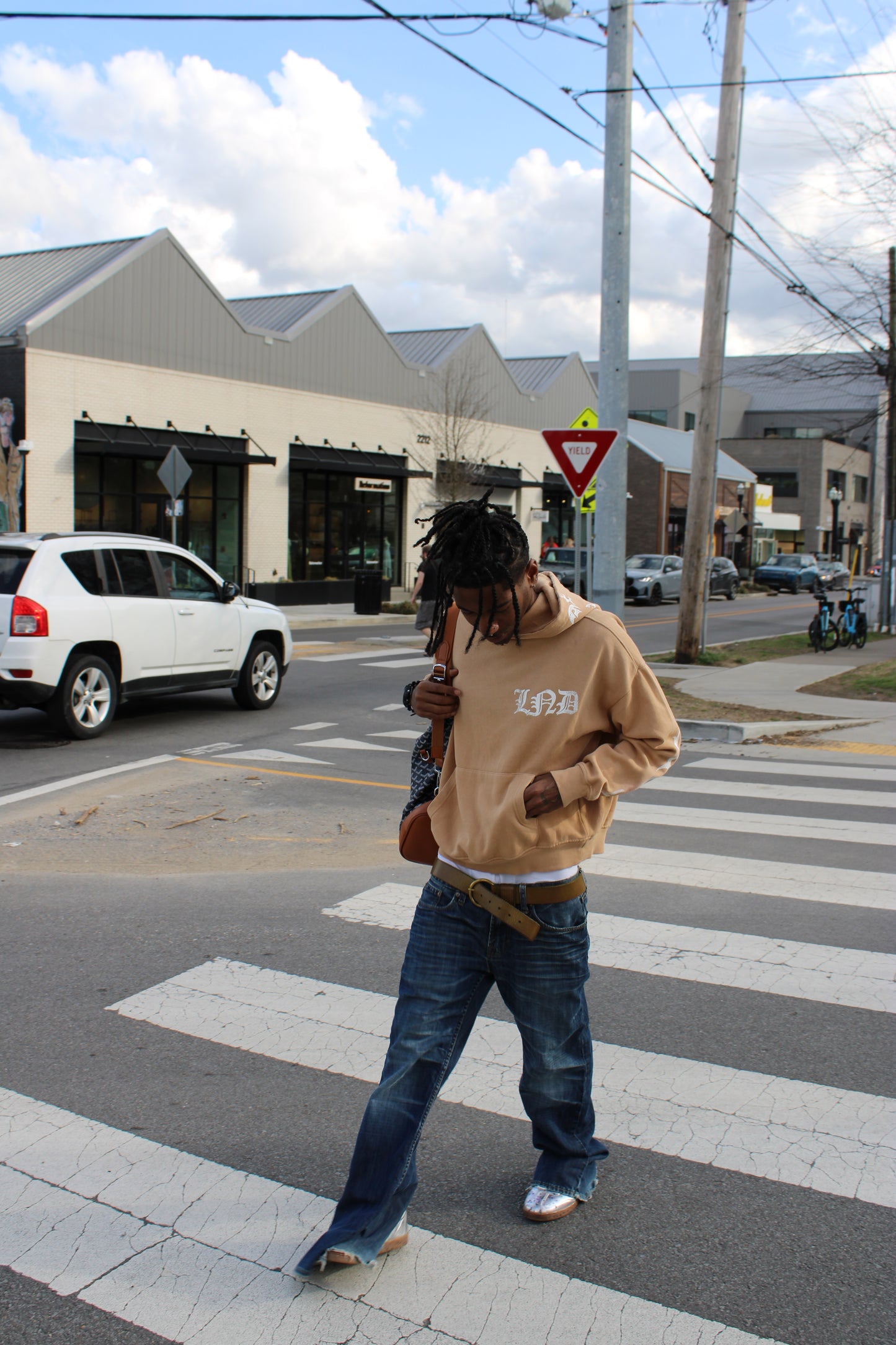 LONEDIVINTY CAPSULE 1 -  ON A MISSION TO SELF DISCOVERY HOODIE