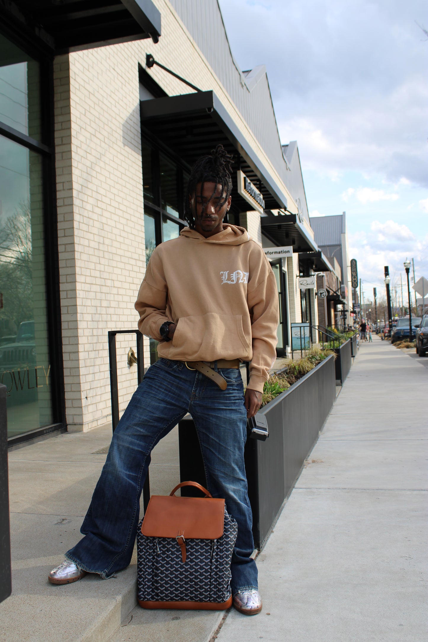 LONEDIVINTY CAPSULE 1 -  ON A MISSION TO SELF DISCOVERY HOODIE