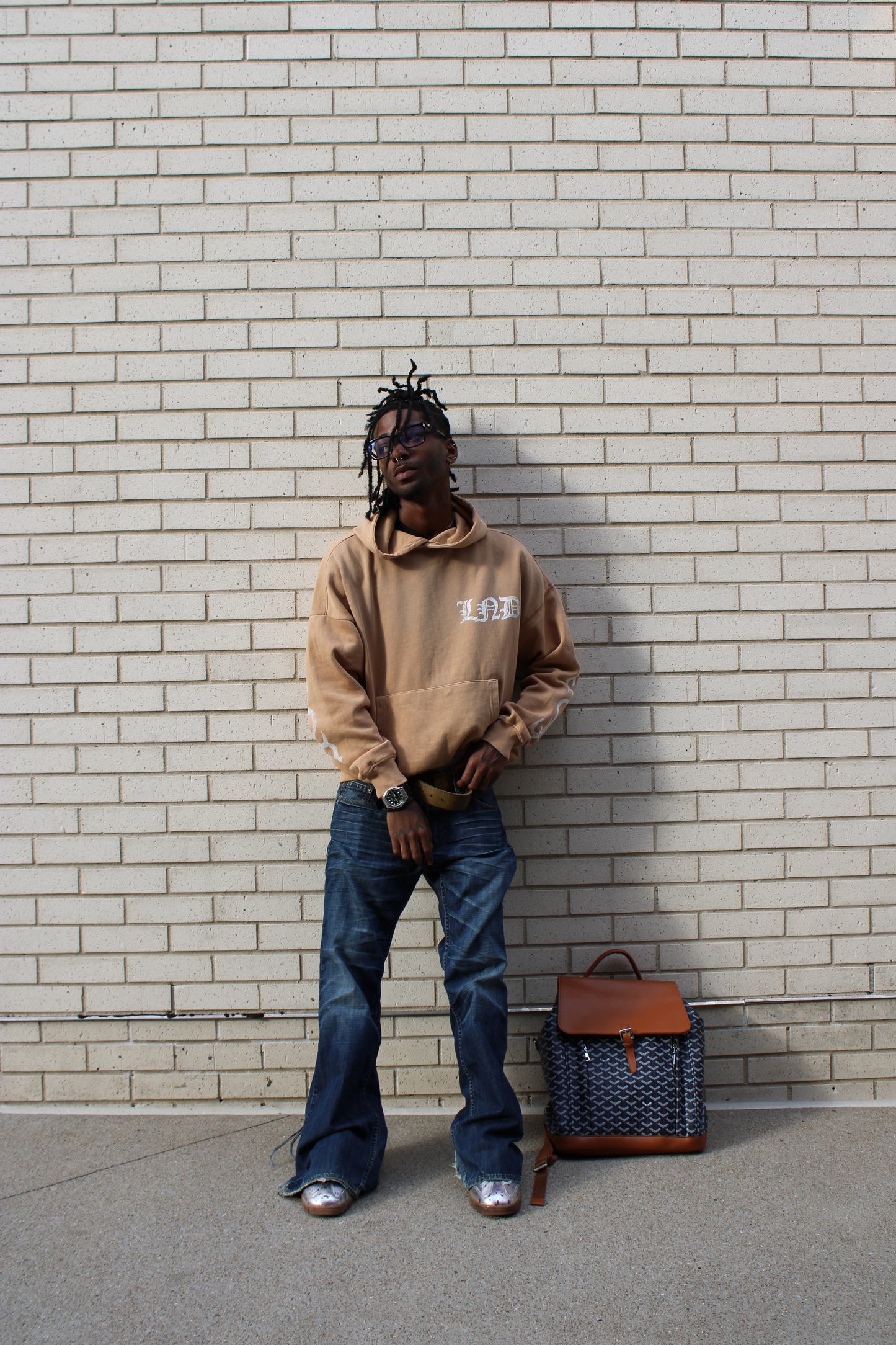 LONEDIVINTY CAPSULE 1 -  ON A MISSION TO SELF DISCOVERY HOODIE