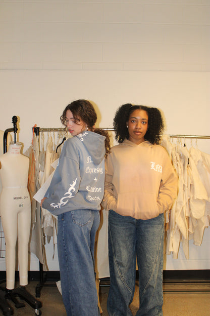 LONEDIVINITY CAPSULE 1 - NASHVILLE EXPRESSING + CREATIVE ARTS