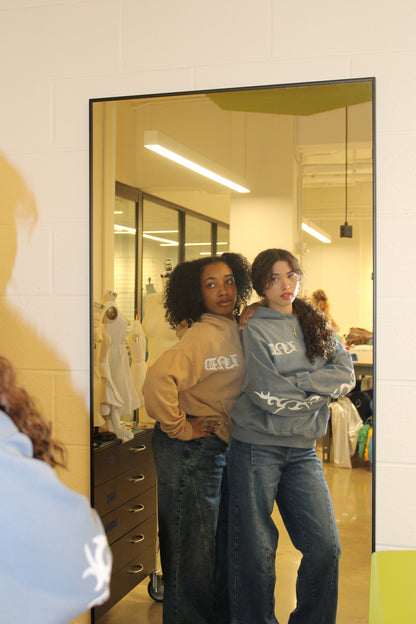 LONEDIVINITY CAPSULE 1 - NASHVILLE EXPRESSING + CREATIVE ARTS